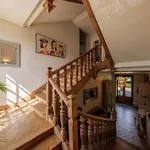 Chateau Leken's 4*