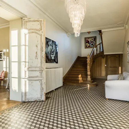 Chateau Le Grand Bus 4* Saint Germain la campagne