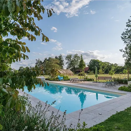 ベッド・アンド・ブレックファスト Chateau Le Grand Bus