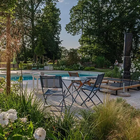 ベッド・アンド・ブレックファスト Chateau Le Grand Bus