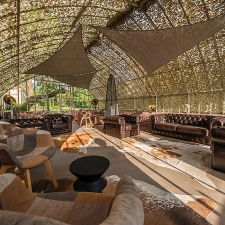 ベッド・アンド・ブレックファスト Chateau Le Grand Bus Saint Germain la campagne