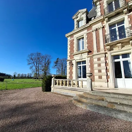 Couette-café Chateau Le Grand Bus 4*